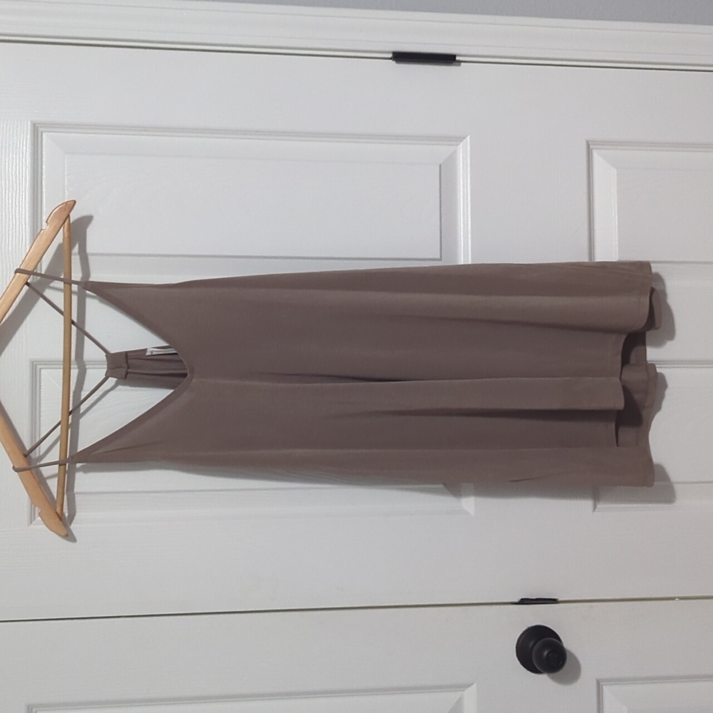 Double Zero Brand Taupe Dress in Size Medium